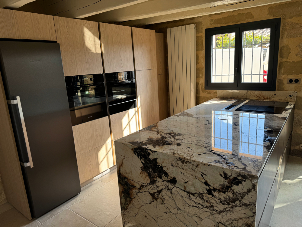 cuisine_laque_metal_pierre_patagonie1