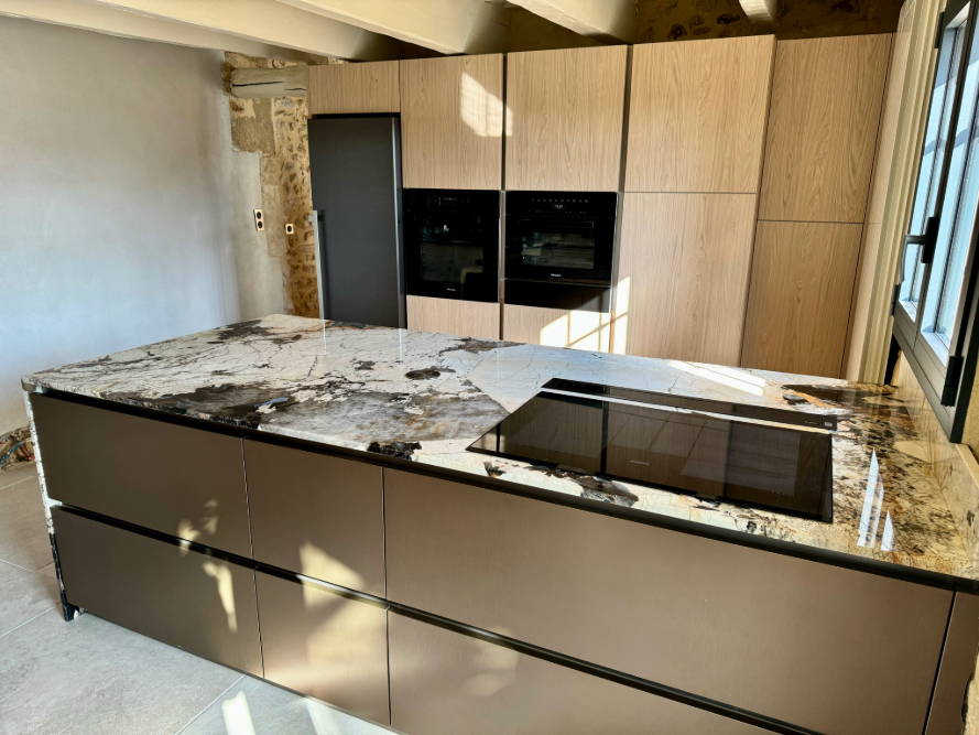 cuisine_laque_metal_pierre_patagonie3