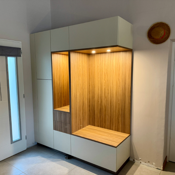 meuble d'entrée contemporain laque mat lin et bois